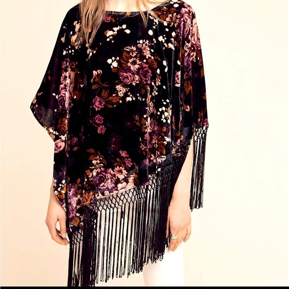 Anthropologie fringe velvet poncho 